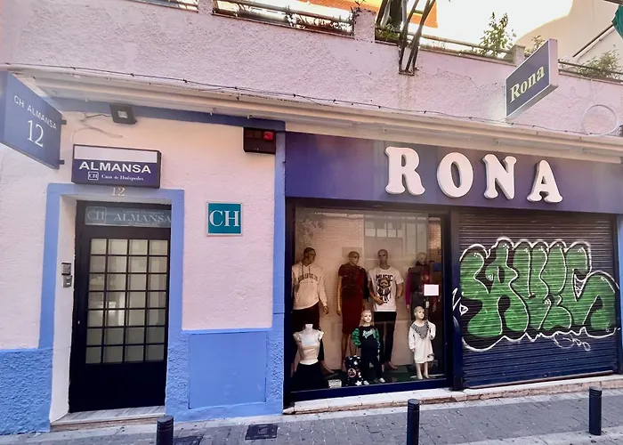 Casa De Huespedes Almansa Hotel Madrid